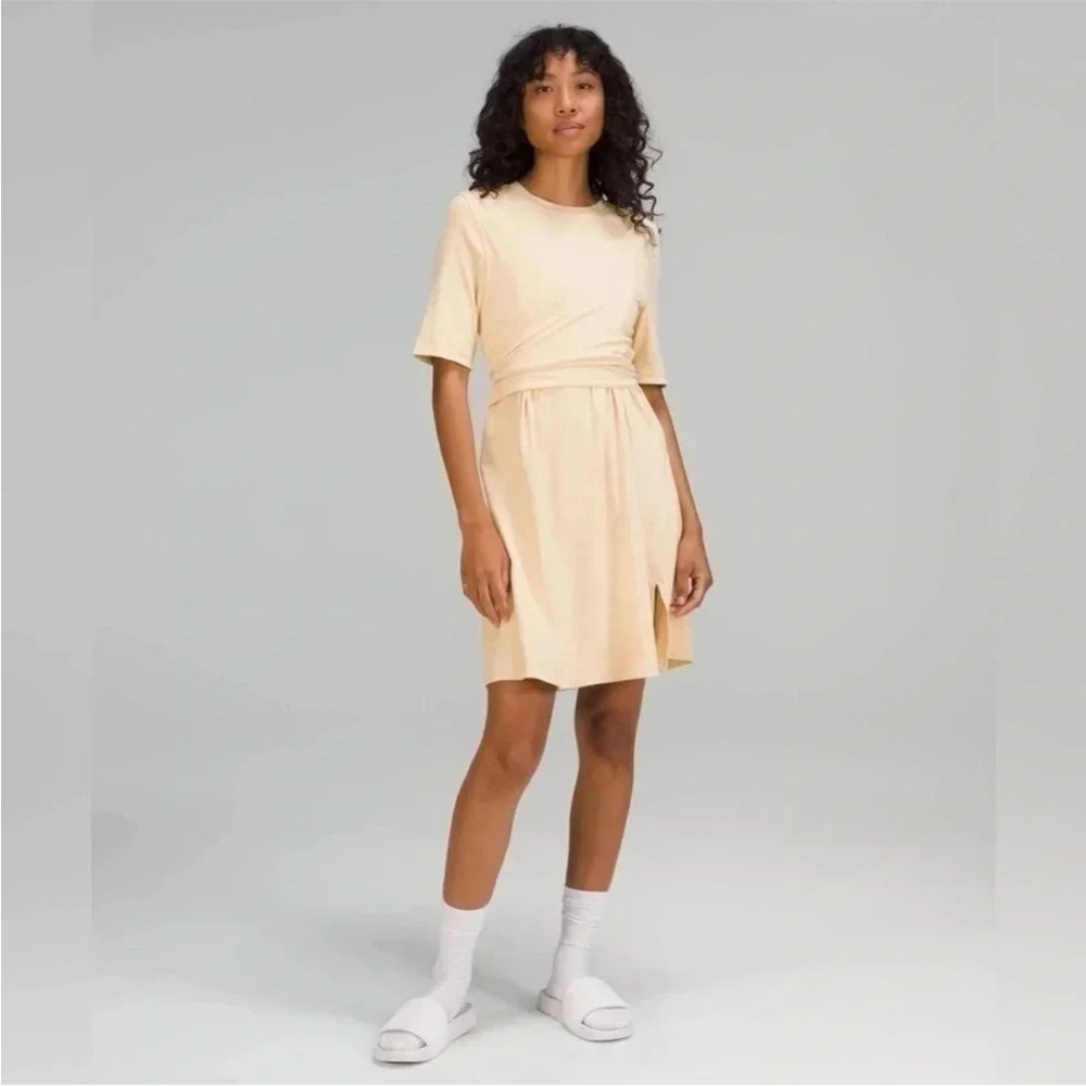 A18 Lululemon‎ Cotton Wrap-Front T-Shirt Dress 2 Prosecco Yellow Short Sleeve